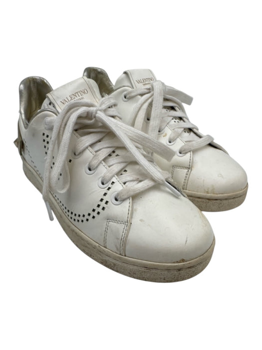 Valentino Garavani Shoe Size 36.5 White & Gold Tone Leather Upper Sneakers White & Gold Tone / 36.5