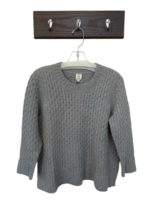 Qi Size M Gray Cashmere Scoop Neck Crochet Detail Long Sleeve Sweater Gray / M