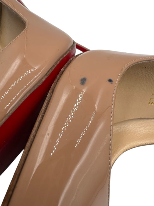 Christian Louboutin Shoe Size 36.5 Beige Leather Upper Patent Pointed Toe Pumps Beige / 36.5