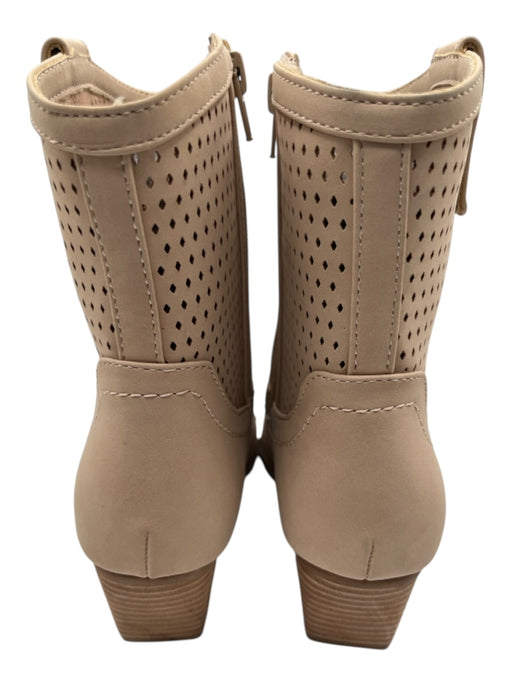 Dolce Vita Shoe Size 7 Beige Manmade Material Pointed Toe Perforated Booties Beige / 7