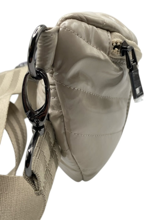 Think Royln Beige PU Leather Zip Close Fanny Pack Bag Beige / S