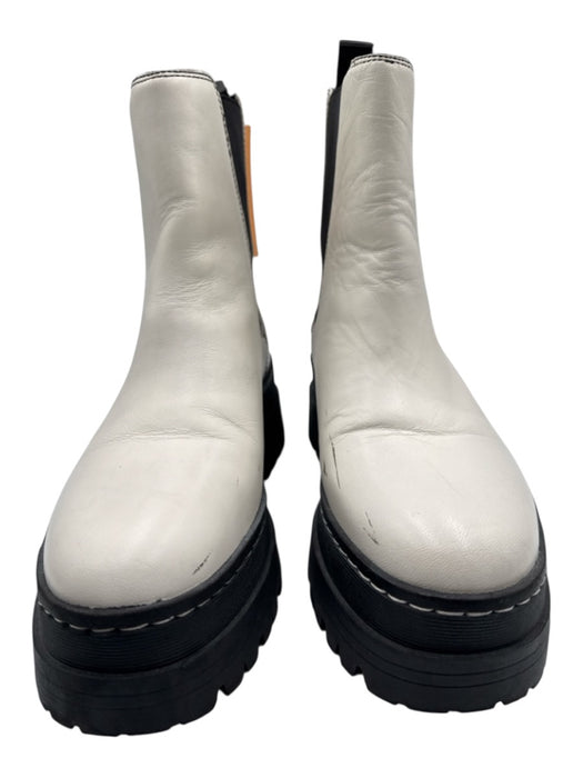 Marc Fisher Shoe Size 7 White & Black Leather Upper Lug sole Chelsea Boots White & Black / 7