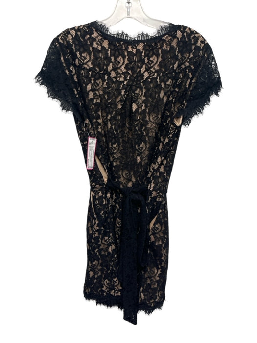 Diane Von Furstenberg Size 8 Black & Beige Rayon Blend Floral Tie Waist Romper Black & Beige / 8