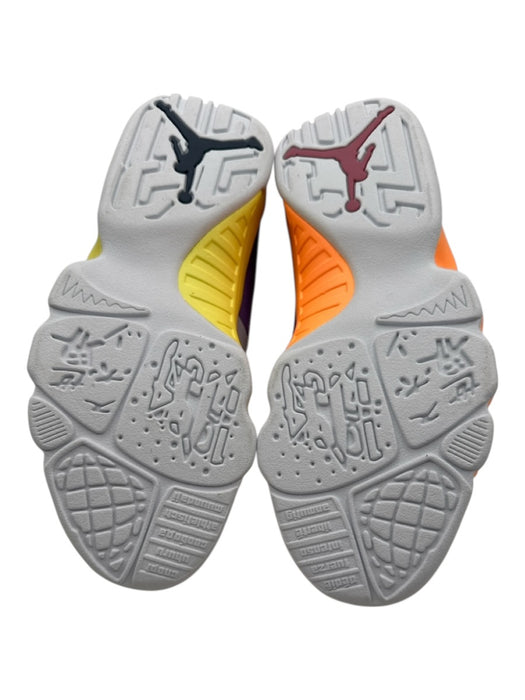Air Jordan Shoe Size 7.5 White & Multi Leather Sneakers White & Multi / 7.5