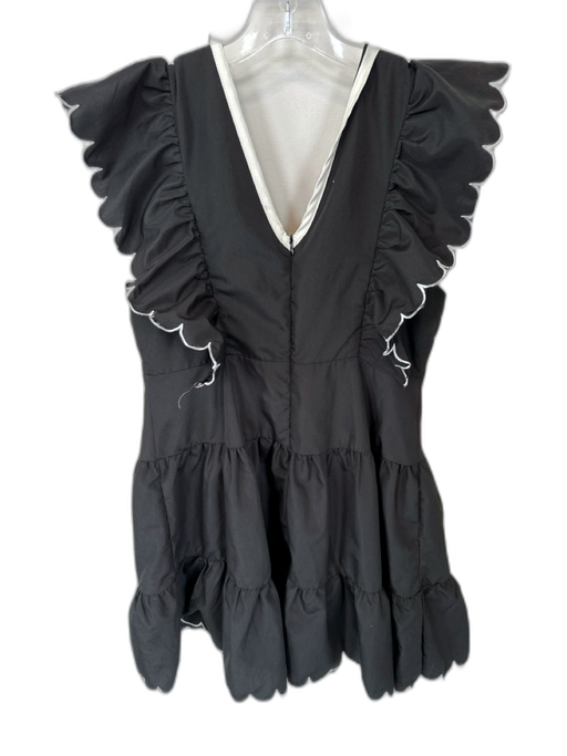 TCEC Size L Black & White Polyester Blend Flutter Sleeves Scallopped Hem Dress Black & White / L