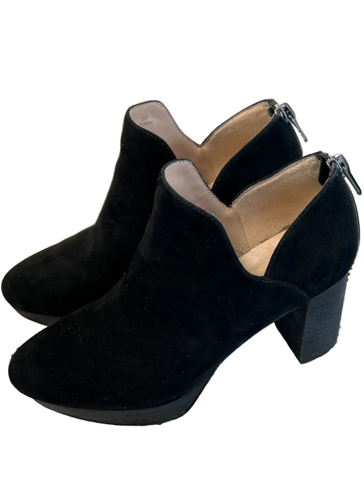 Pelle Moda Shoe Size 6.5 Black Suede Block Heel Back Zip Almond Toe Booties Black / 6.5