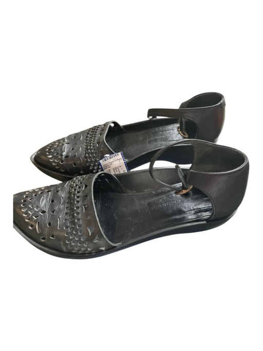 Robert Clergerie Shoe Size Est 7 Black Leather Rubber Sole Cut Outs Sandals Black / Est 7