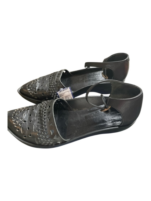 Robert Clergerie Shoe Size Est 7 Black Leather Rubber Sole Cut Outs Sandals Black / Est 7