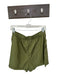 Athleta Size M Army Green Nylon Pockets Elastic Waist Athletic Shorts Army Green / M