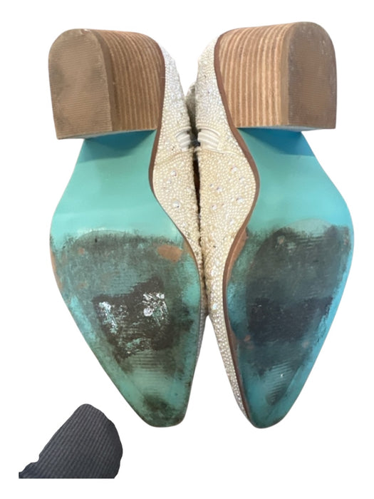 Betsy Johnson Shoe Size 7 Pearl Faux Pearl Side Zip Block Heel Cowboy Booties Pearl / 7