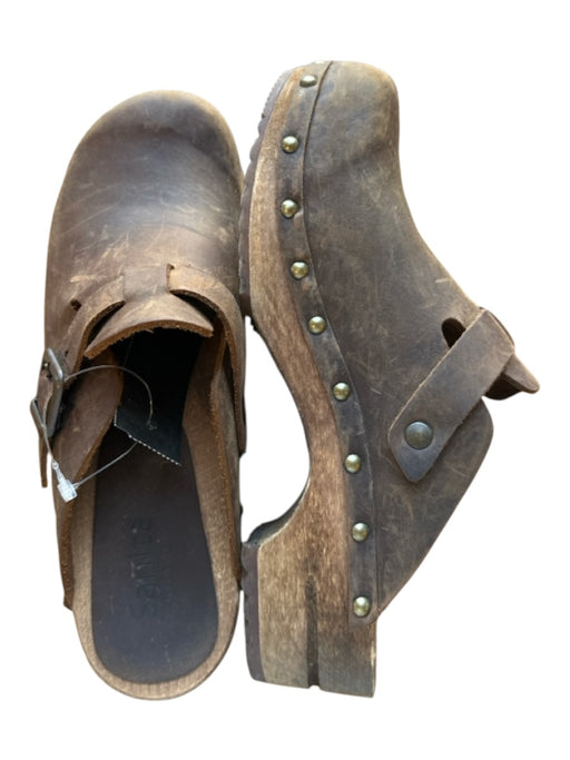 Sanita Shoe Size 38 Brown Wood Buckle Strap Studded Grips Clogs Brown / 38
