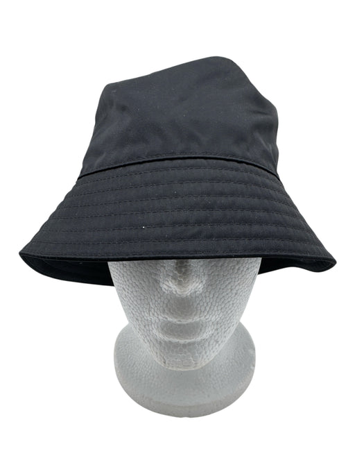 Prada Black Recycled Nylon Triangle Logo Bucket Hat Black / Medium