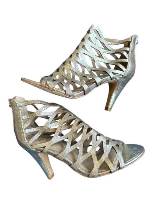 Isola Shoe Size 7 Gold Leather Stiletto Gladiator Back Zip metallic Sandals Gold / 7