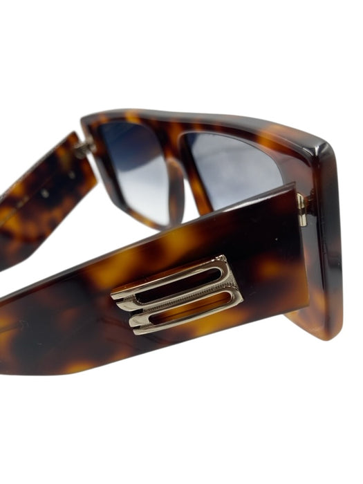 Victoria Beckham Brown Acetate Tortoiseshell Flat Top Gradient Lens Sunglasses Brown