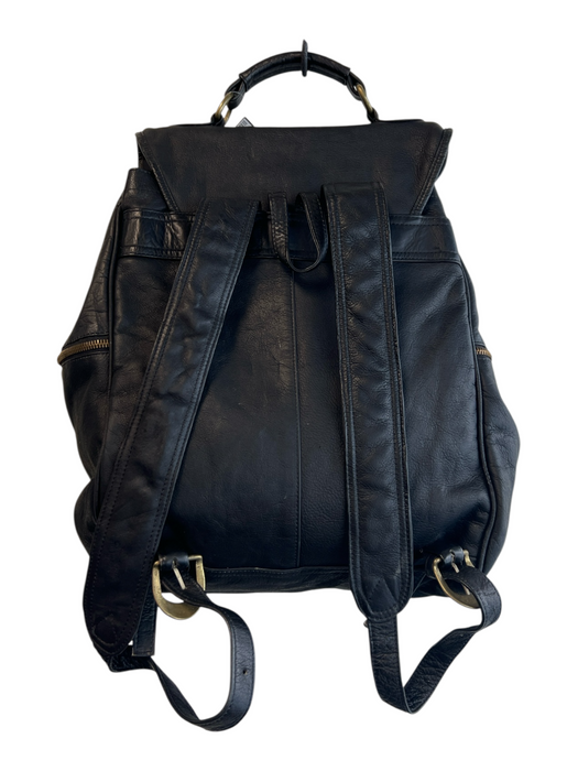 Frye Black Leather Gold hardware Drawstring Closure Backpack Black