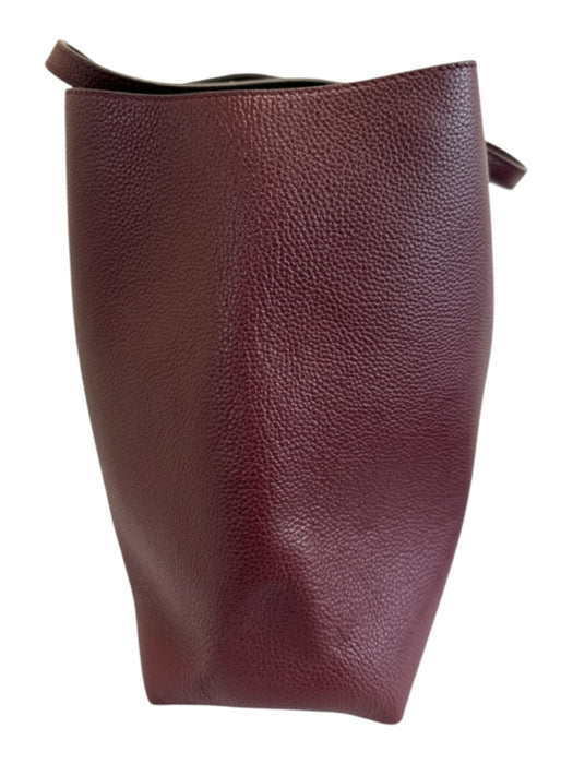 Tory Burch Bordeaux Red Leather Top Handle Logo Detail Clip clasp Tote Bag Bordeaux Red