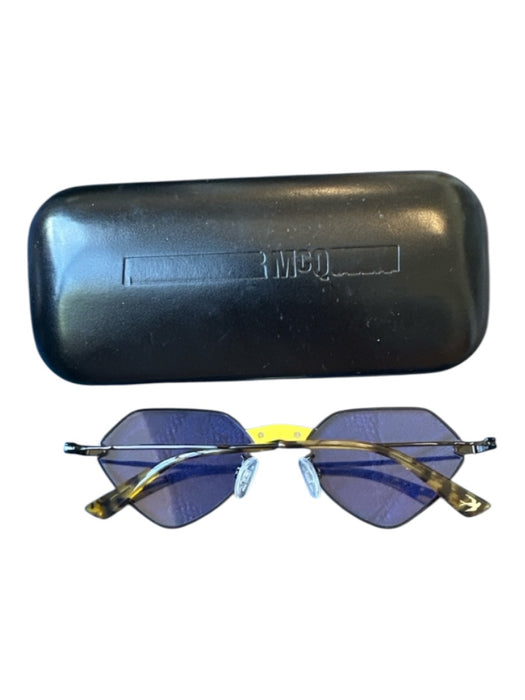 Alexander McQueen Black & Blue Metal Diamond Shape Sunglasses Black & Blue