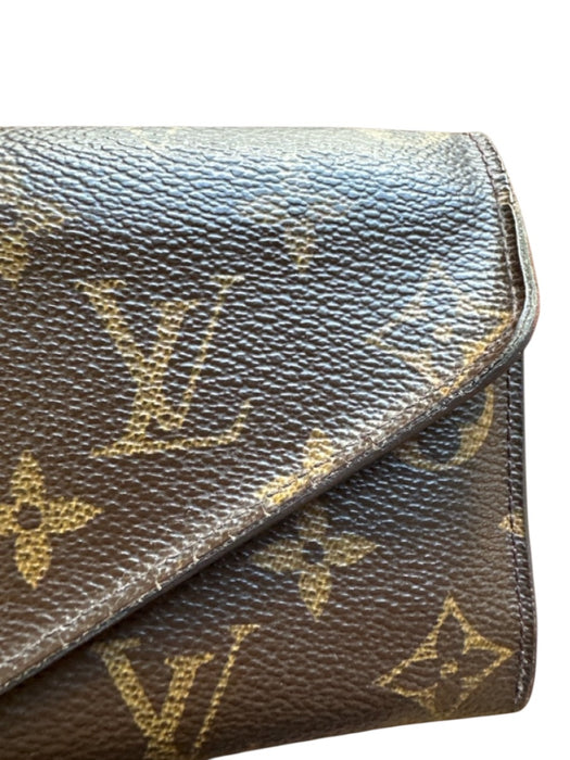 Louis Vuitton Brown & Tan Coated Snap Closure Monogram Rectangle Wallets Brown & Tan