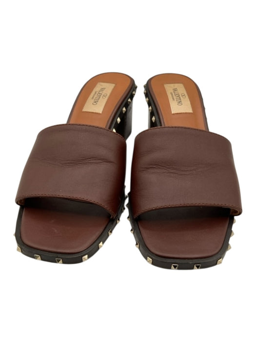 Valentino Garavani Shoe Size 36 Brown & Black Leather Upper Rockstud Sandals Brown & Black / 36