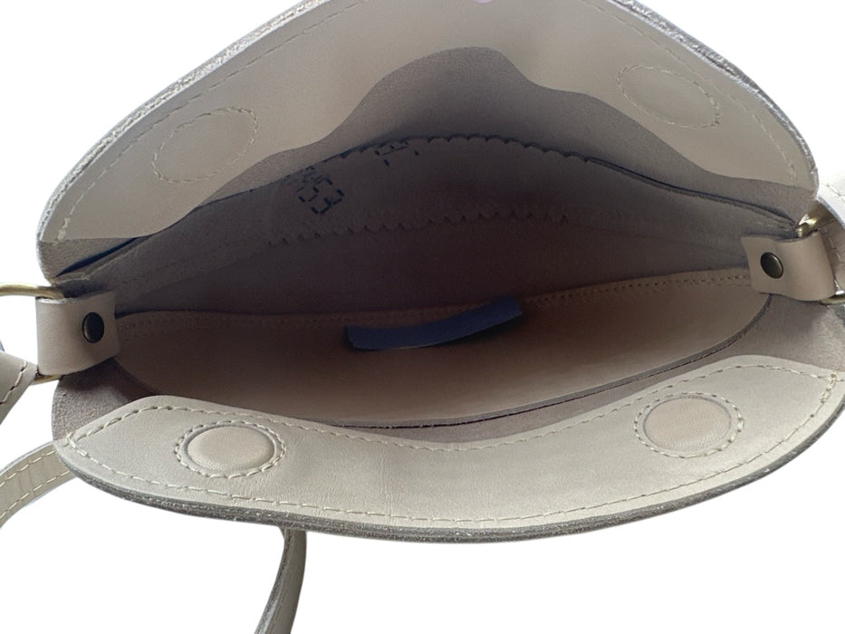 Portland Leather Cream Leather Magnetic Closure Half Moon Bag Cream / S