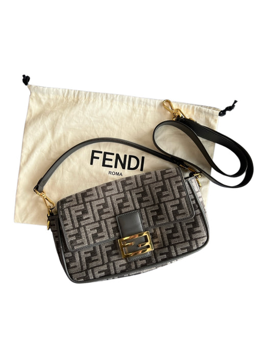 Fendi Gray & Gold Tapestry & Leather Shoulder & Crossbody Logo Snap Closure Bag Gray & Gold / Medium