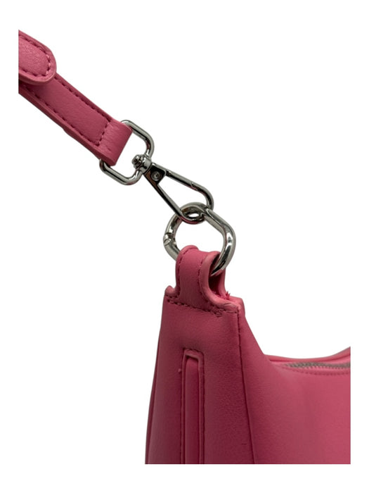Melie Bianco Hot pink Polyurethane Zip Close Carabiner clip Clutch Feet Bag Hot pink / Mini