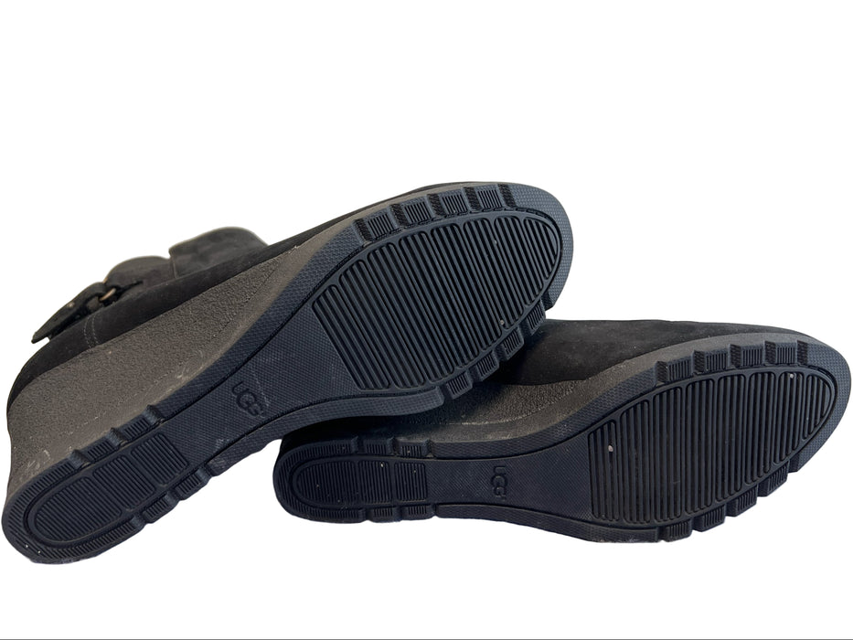 Ugg Shoe Size 9.5 Black Suede Buckle Detail Round Toe Pull On Wedge Boots