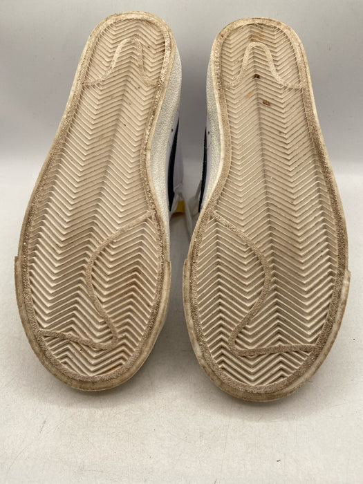 Nike Shoe Size 6 White & Black Leather Upper Suede Detail Swoosh Sneakers