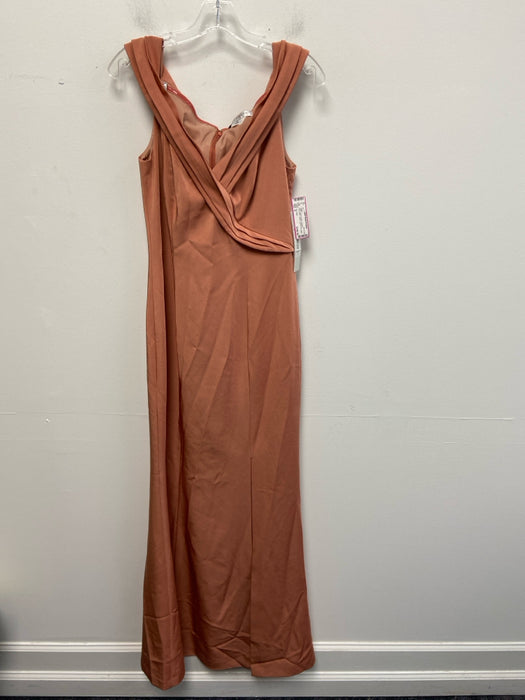 Kay Unger Size 6 Peach Orange Polyester Sleeveless V Neck Leg Slit Gown