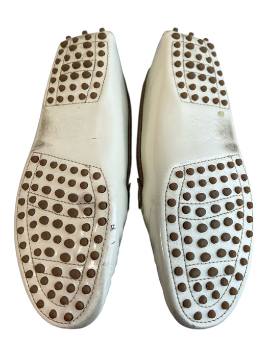 Tod's Shoe Size 8.5 Off White & Tan Patent Leather Silver Hardware Loafer Shoes Off White & Tan / 8.5