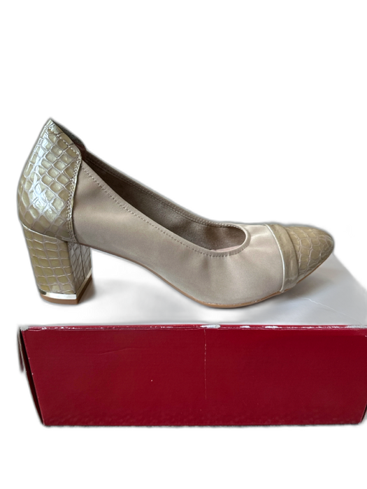 Sabrinas Shoe Size 41 Taupe Suede Crocodile Block Heel Heels Taupe / 41