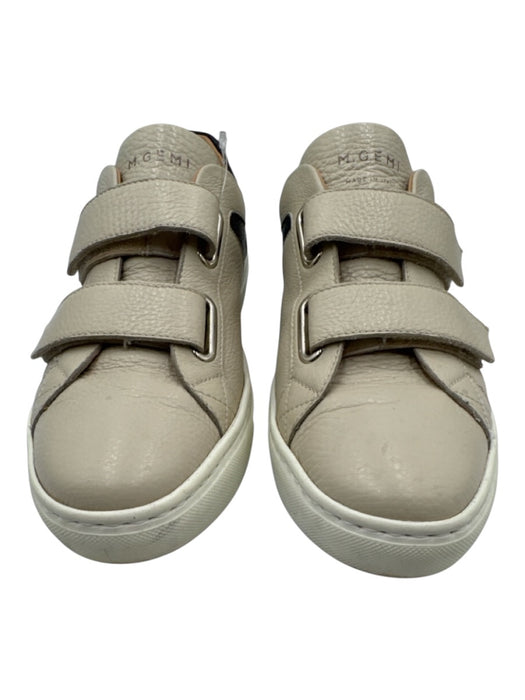 M. Gemi Shoe Size 41 Beige & Navy Leather Velcro Strap Color Block Low Top Shoes Beige & Navy / 41