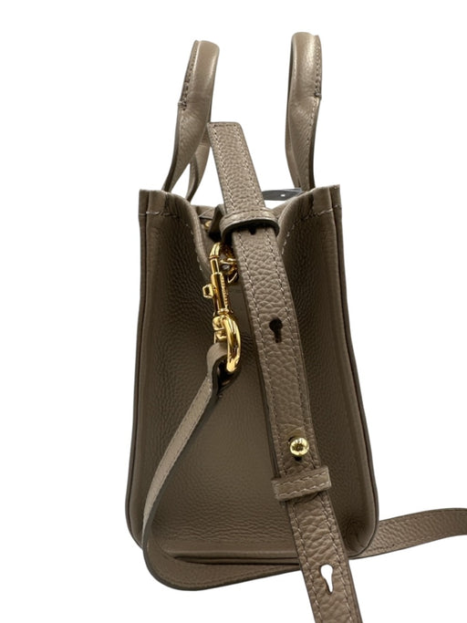 Marc Jacobs Grey Pebbled Leather Crossbody & Hand Bag Zip Close Square Bag Grey / S/M