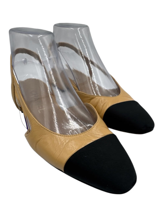 Chanel Shoe Size 36 Beige & Black Leather Grosgrain Slingback Cap Toe Flats Beige & Black / 36