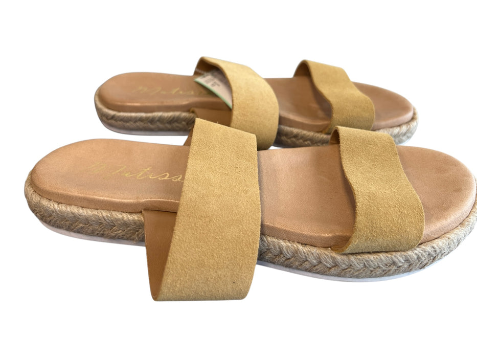 Matisse Shoe Size 10 Gold Suede Round Toe Flat Double Strap Flat Shoes Gold / 10