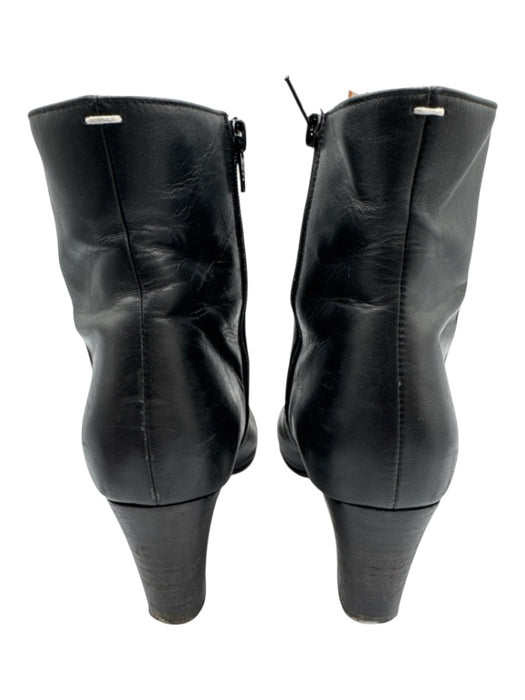 Maison Margiela Shoe Size 37.5 Black Leather Upper Side Zip Stacked Heel Boots Black / 37.5