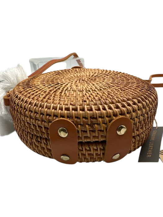 Brown & White Wicker Circle Tassel Crossbody Bag Brown & White / S