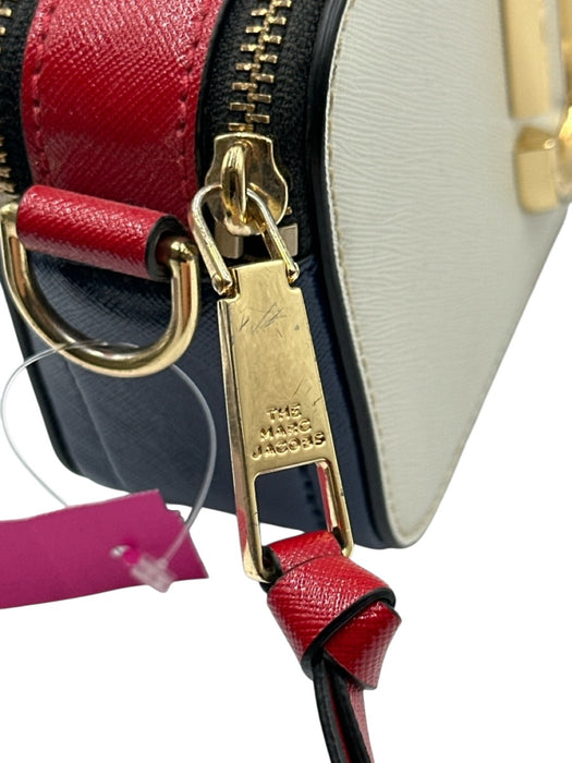 Marc Jacobs Cream, Red, Navy Leather logo strap Zip Close Camera Bag Cream, Red, Navy / S