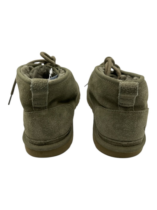 Ugg Shoe Size 8 Green Suede Solid Fur Lined Sneaker Men's Shoes Green / 8