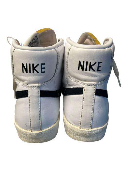 Nike Shoe Size 10 White & Black Leather & Suede High Top Lace Up Round Toe Shoes White & Black / 10