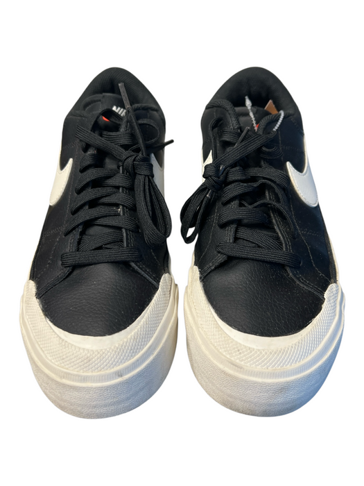 Nike Shoe Size 8 Black Leather Low Top Lace Up Round Toe Sneaker Shoes Black / 8
