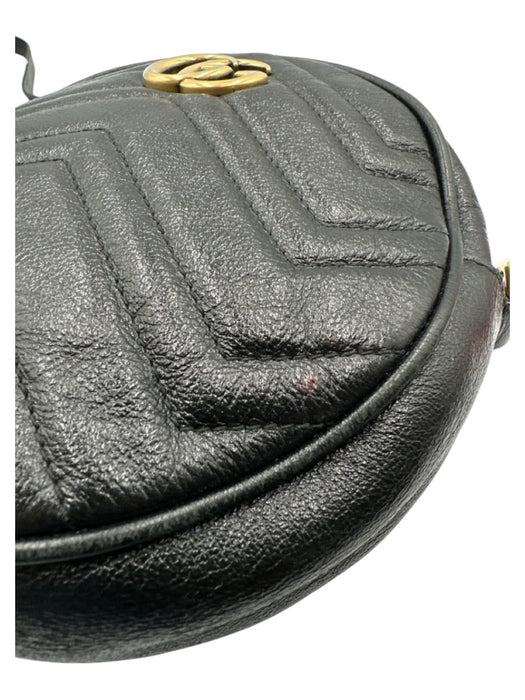 Gucci Black Leather Zip Top Chevron Quilt Circle Crossbody Bag Black