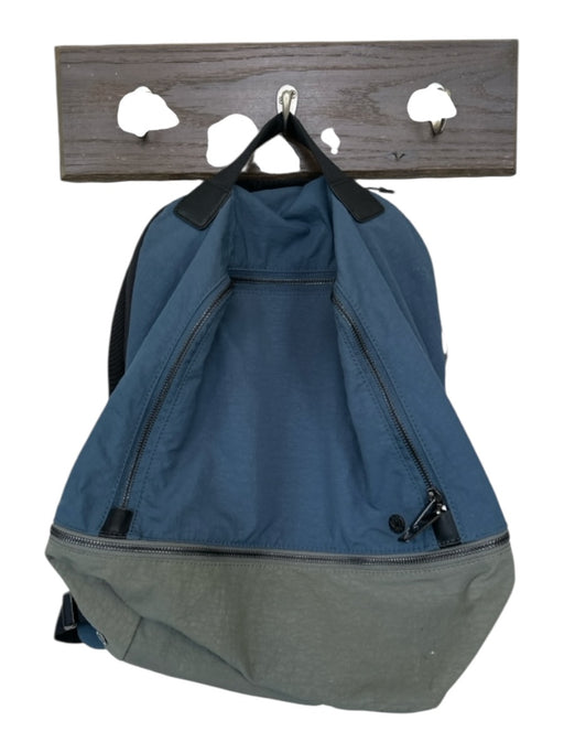 Lululemon Navy & Green Nylon Color Block Athletic Men's Bag Navy & Green