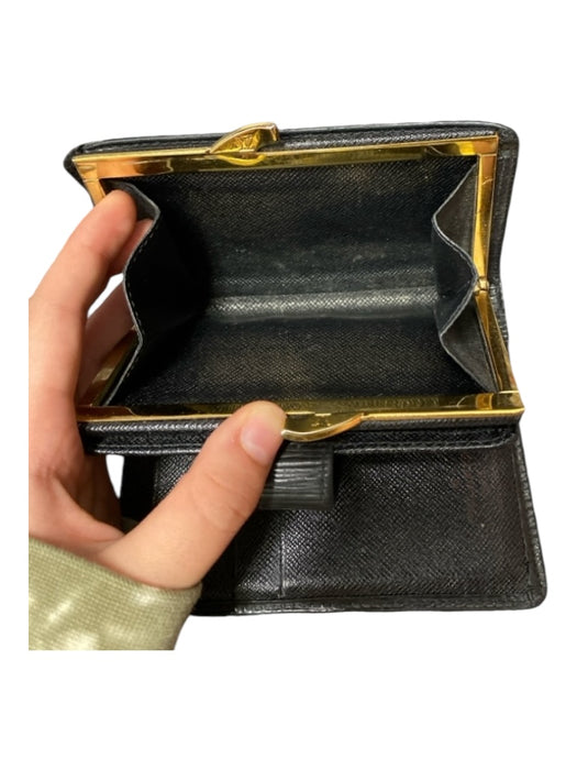 Louis Vuitton Black Leather Snap Closure Gold Hardware Textured Bi Fold Wallets Black