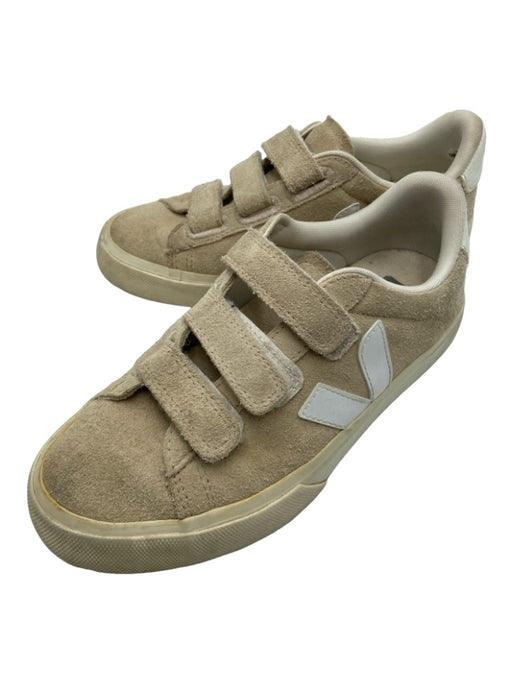 Veja Shoe Size 7 Beige Suede Velcro Low Top Logo Sneakers Beige / 7