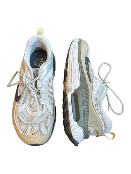 Nike Shoe Size 9 Cream & Green Canvas & Leather Clear Detail Laces Sneakers Cream & Green / 9