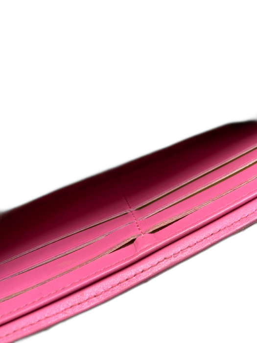 Chanel Light Pink Caviar Leather Gold hardware Diamond Quilt Flap Wallets Light Pink