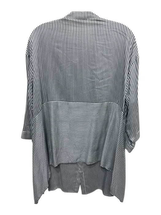 Peserico Size 46 / L White & Gray Viscose & Silk Striped 3/4 Sleeve Tunic Top White & Gray / 46 / L