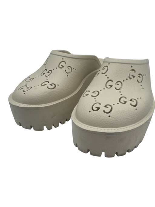 Gucci Shoe Size 39 Cream Beige Rubber Slip On Platform Monogram Perforated Mules Cream Beige / 39