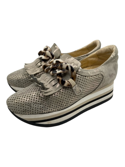 Soft Waves Shoe Size 36 Gray, Cream, Brown Suede Perforated Chain Link Sneakers Gray, Cream, Brown / 36